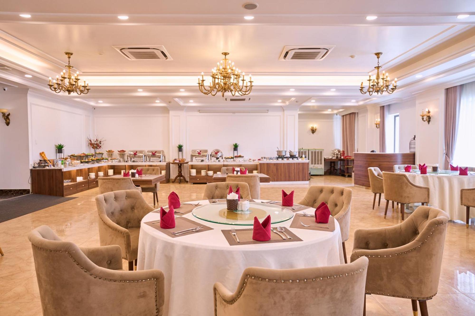 Le Haute Hotel Hải Phòng Extérieur photo