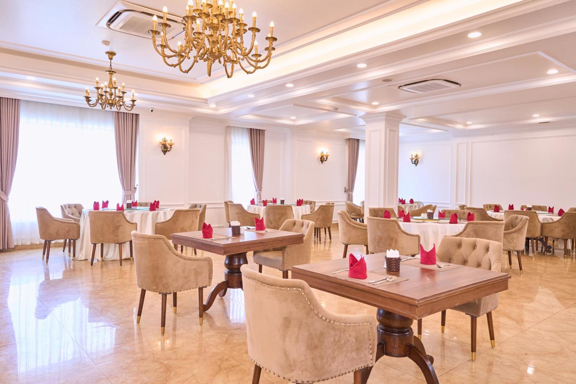 Le Haute Hotel Hải Phòng Extérieur photo