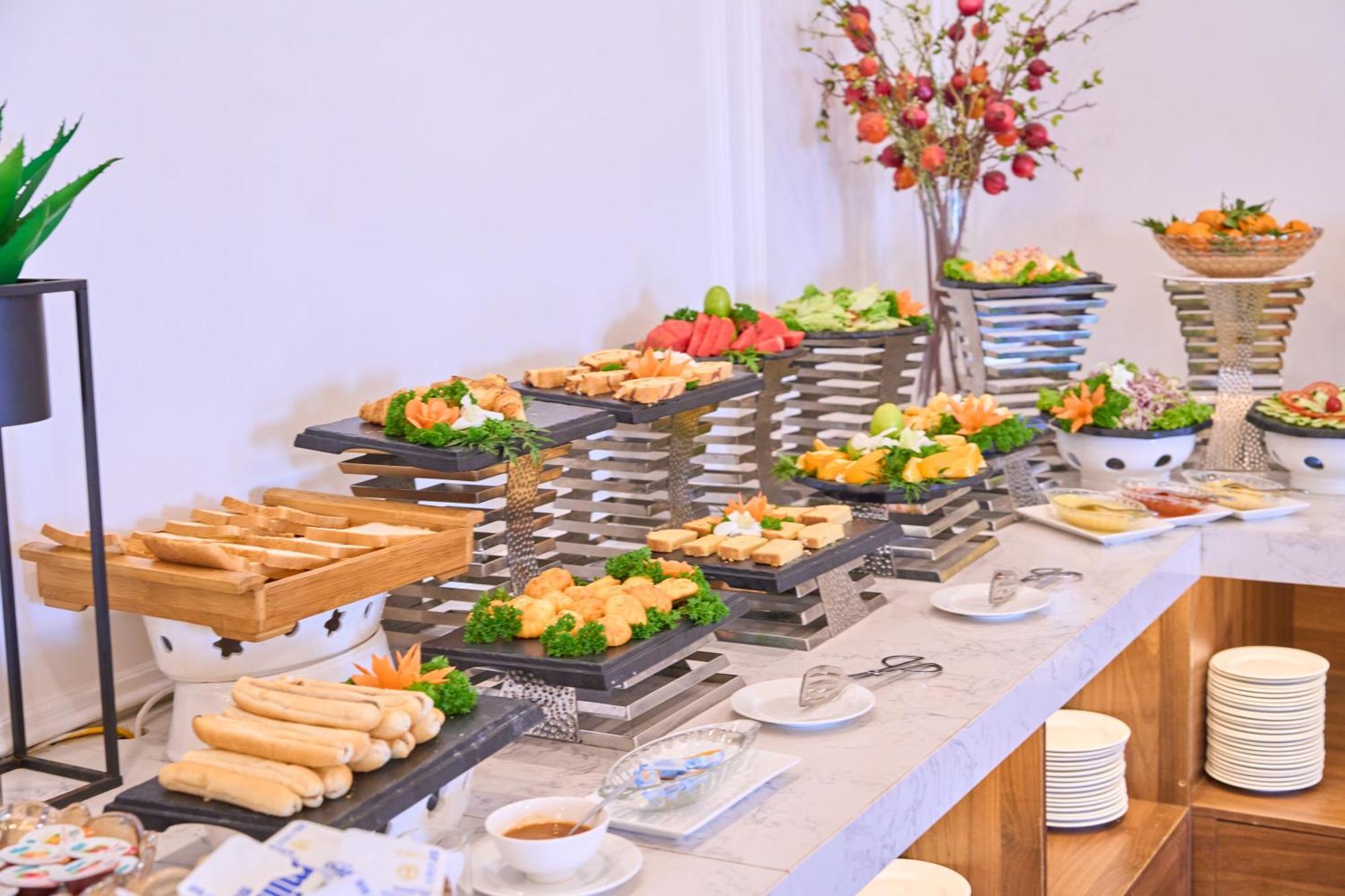 Le Haute Hotel Hải Phòng Extérieur photo